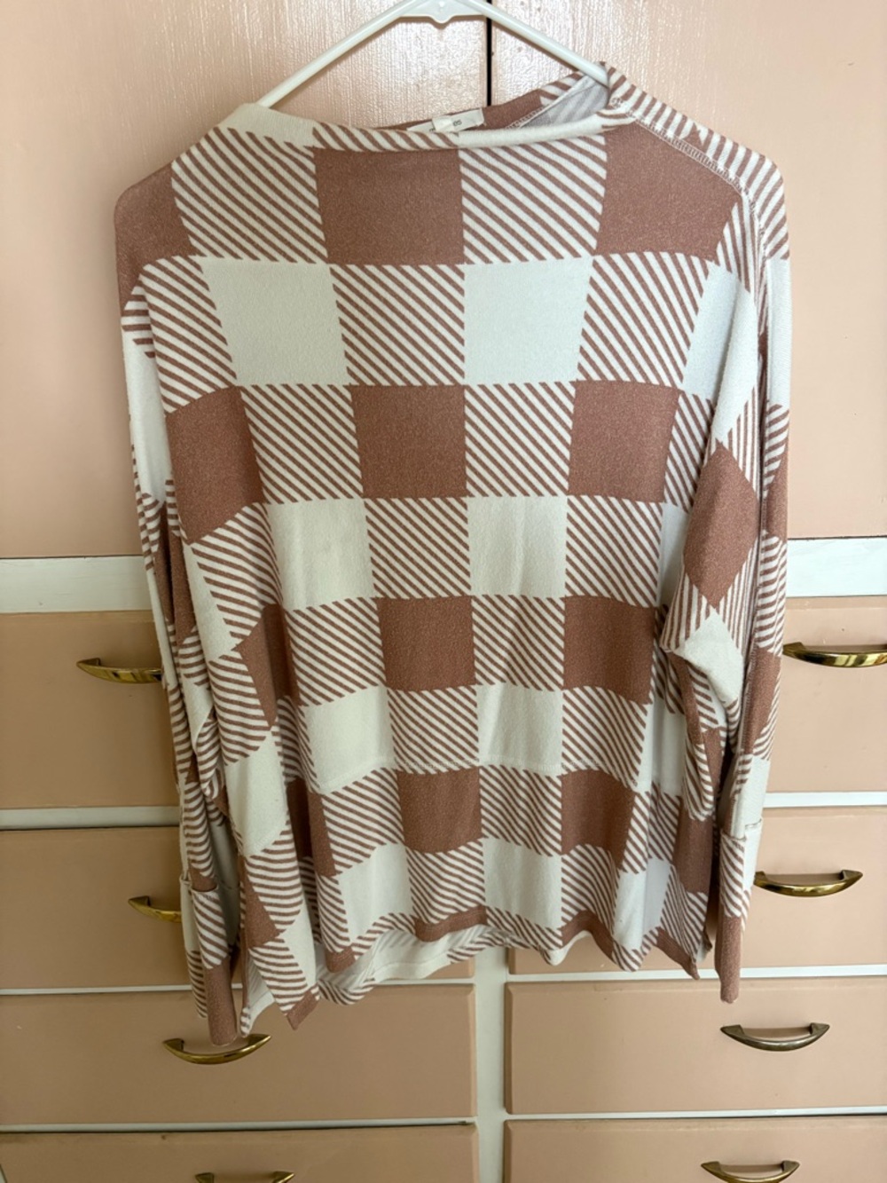 Maurices Cream and Tan Buffalo Check Long Sleeve Sweatshirt